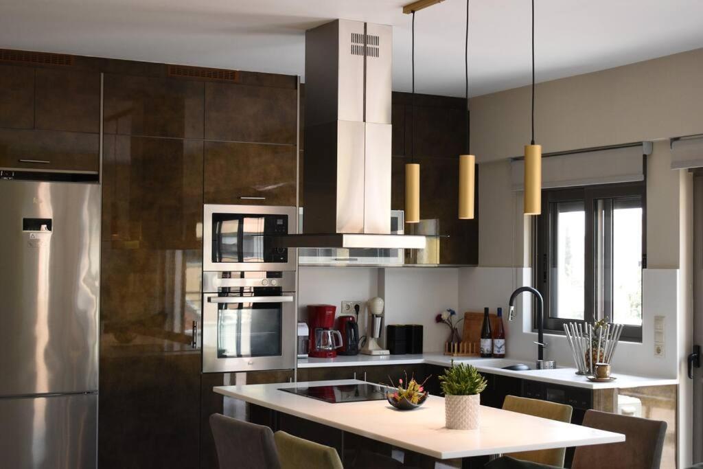 Spacious & Minimal Near Airport Peania Coniann Filoxenia 公寓 Paiania